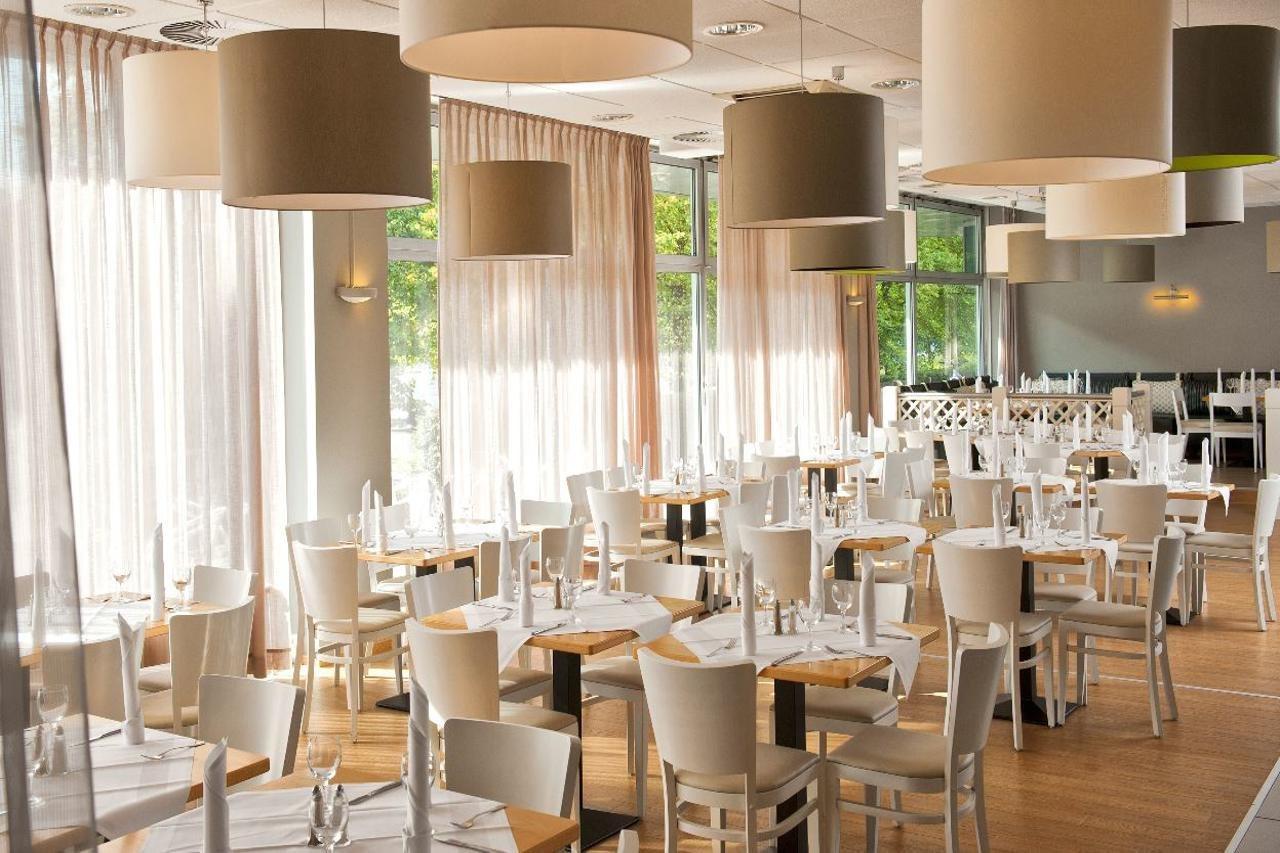 Holiday Inn Berlin City-East Landsberger Allee, An Ihg Hotel المظهر الخارجي الصورة
